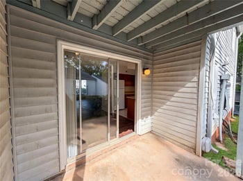 2020 Stoney Point Ln, Charlotte, NC 28210