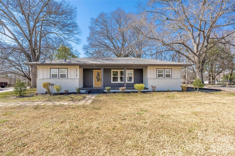 1713 Davis Park Rd, Gastonia, NC 28052