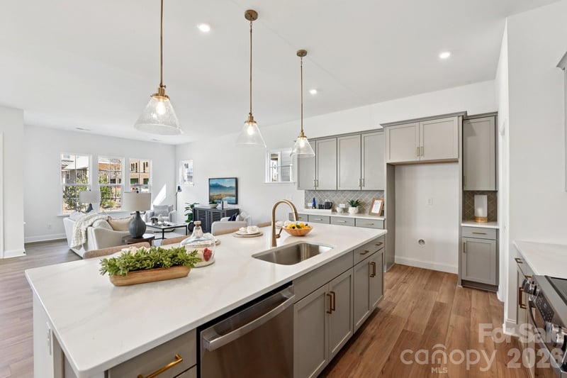 7419 Westrow Ave, Charlotte, NC 28278