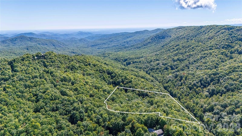 147 Hummingbird Hl, Rosman, NC 28772