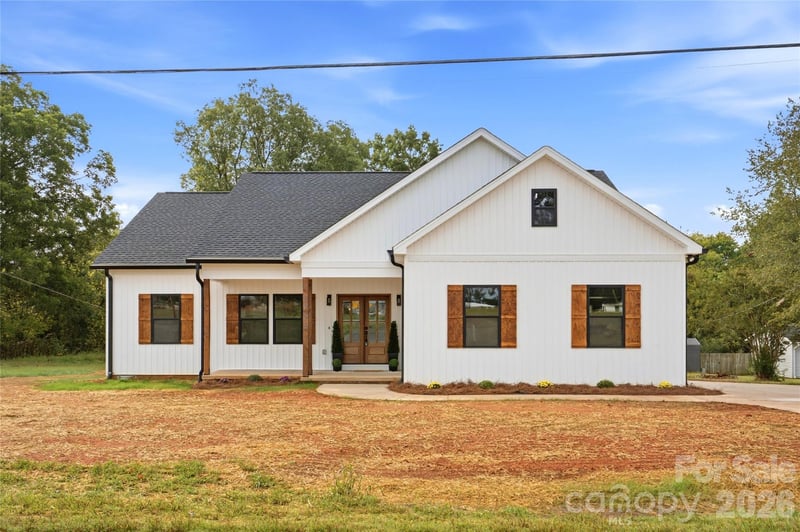 3733 Us 70 Hw, Claremont, NC 28610