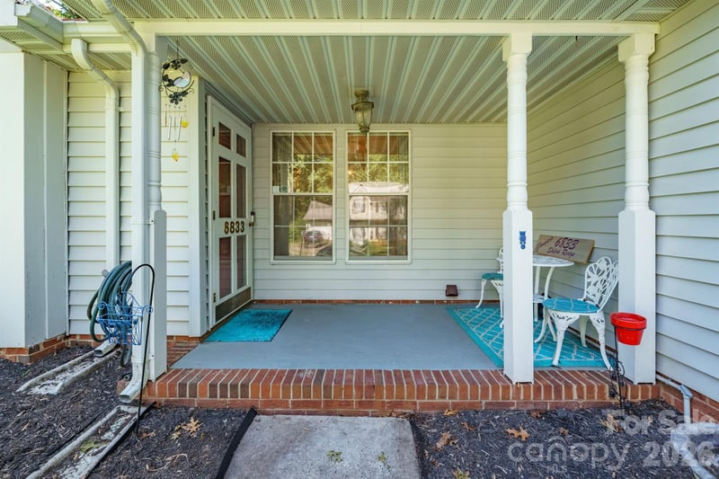 6833 Shiloh Ridge Ln, Charlotte, NC 28212