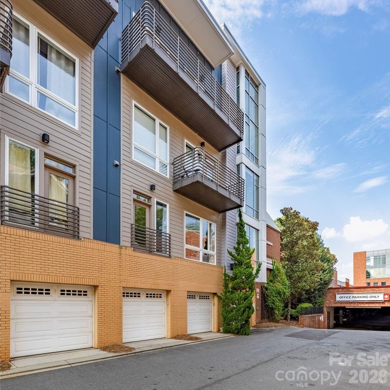 300 Magnolia Ave #101, Charlotte, NC 28203
