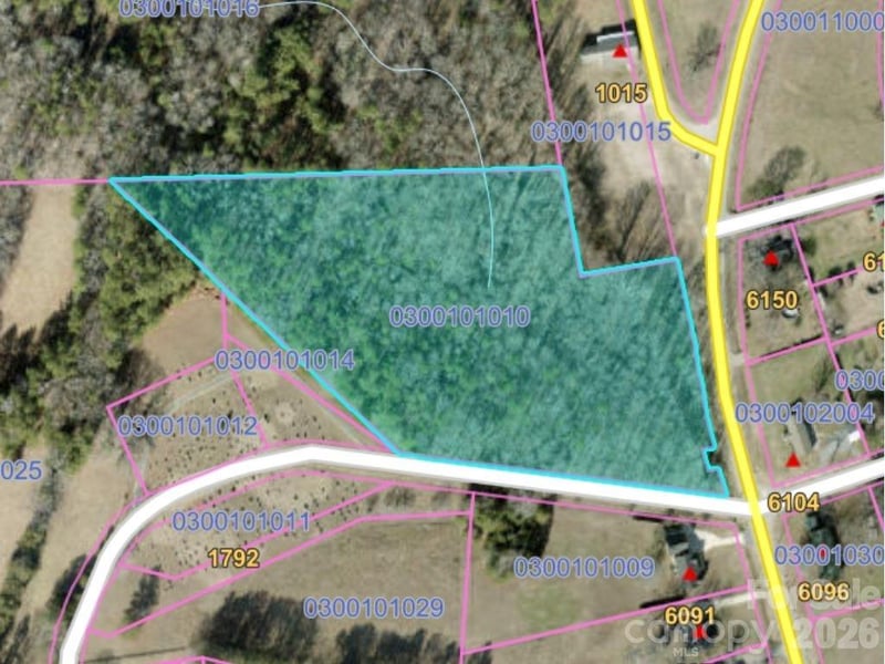 6149 Wylie Ave, Hickory Grove, SC 29717