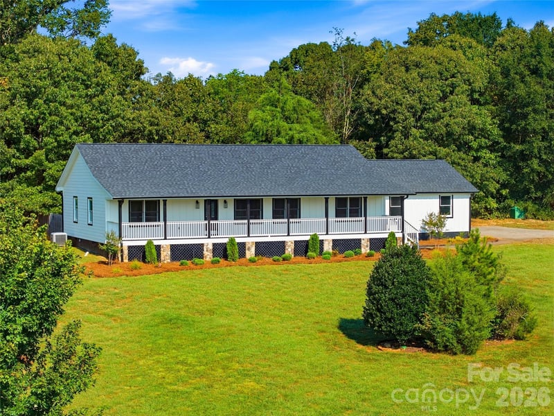 170 Countrytyme Ln #2, Iron Station, NC 28080
