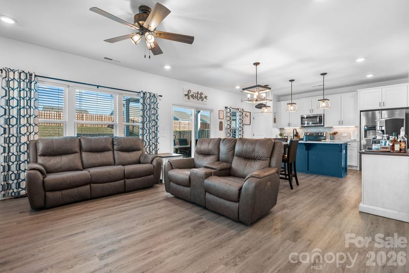 121 Gunwale St, Statesville, NC 28677