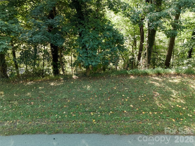 632 Sand Hill Rd #1B, Asheville, NC 28806
