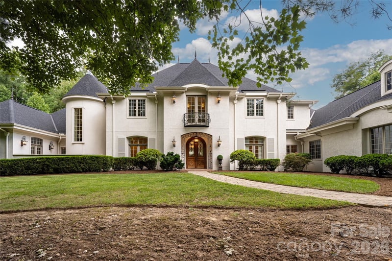 23 Cedar Hill Dr, Asheville, NC 28803
