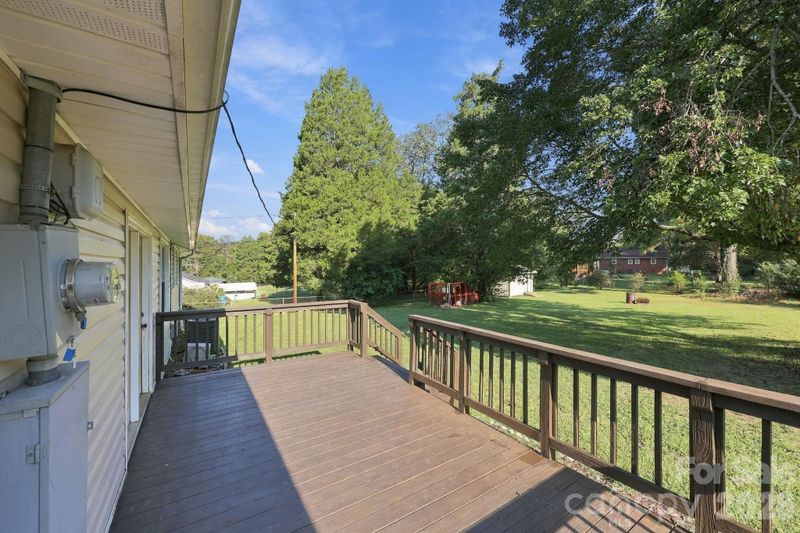 105 Stoneybrook Rd, Salisbury, NC 28147