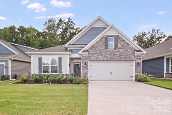 109 Noah Ln, Troutman, NC 28166