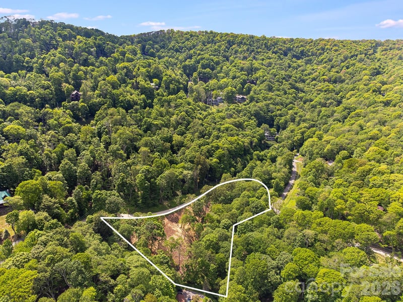 71 Mayapple Ln #71 & 72, Mars Hill, NC 28754