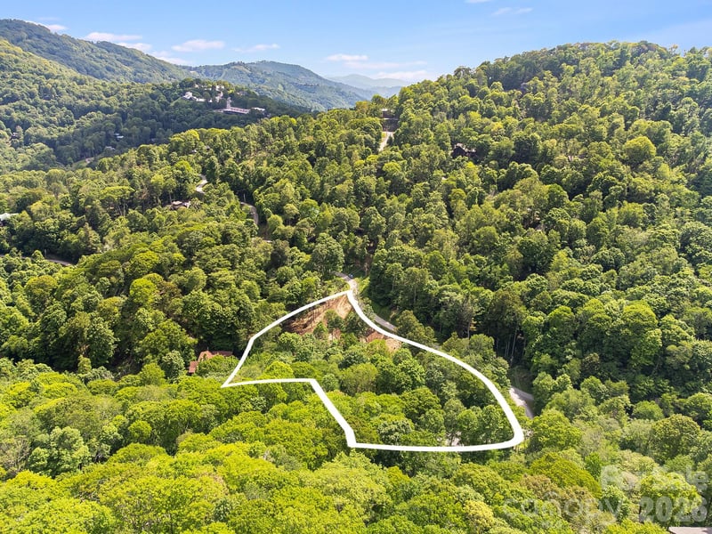 71 Mayapple Ln #71 & 72, Mars Hill, NC 28754