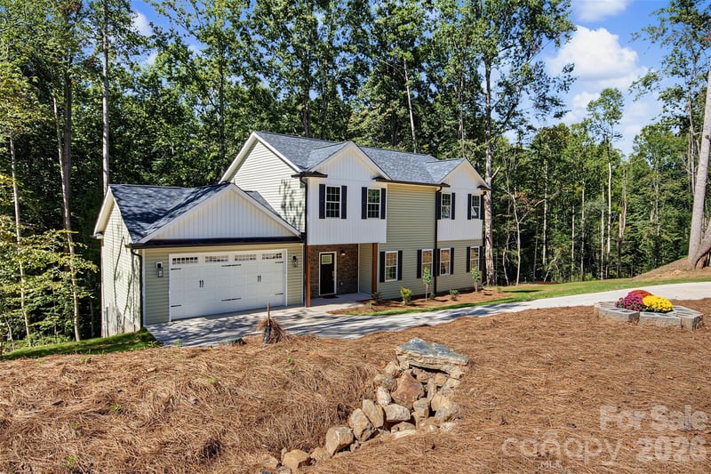 181 Meadowlark Ln, Statesville, NC 28625
