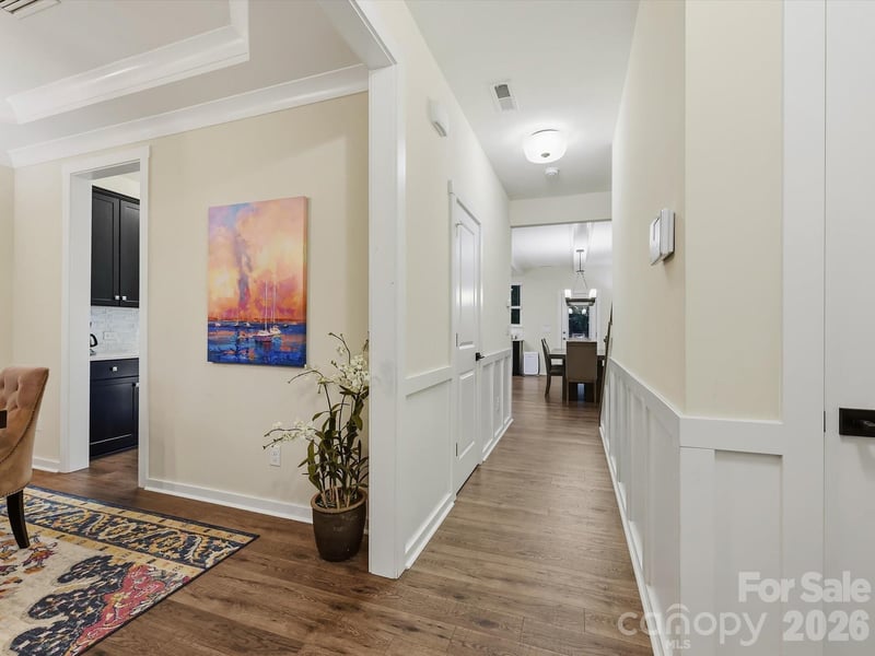 7042 Morganford Rd, Charlotte, NC 28211