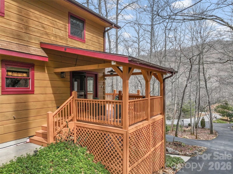 133 Smokemont Dr, Arden, NC 28704