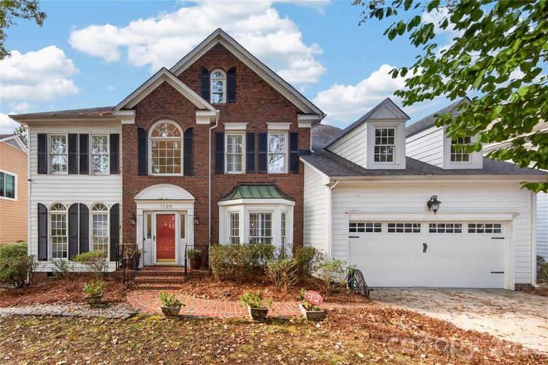 7128 Broadford Ct, Charlotte, NC 28277