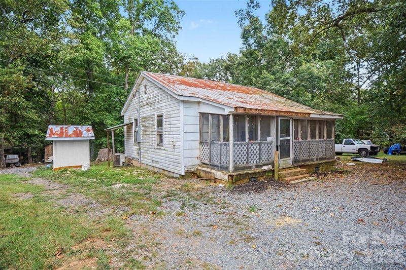 1016 Wade Rorie Rd, Wingate, NC 28174
