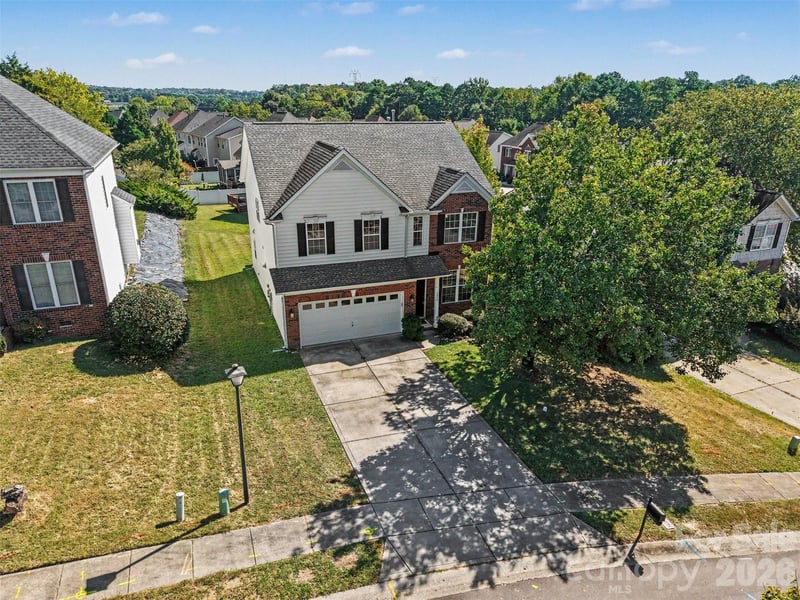 1530 Big Leaf Dr, Charlotte, NC 28262