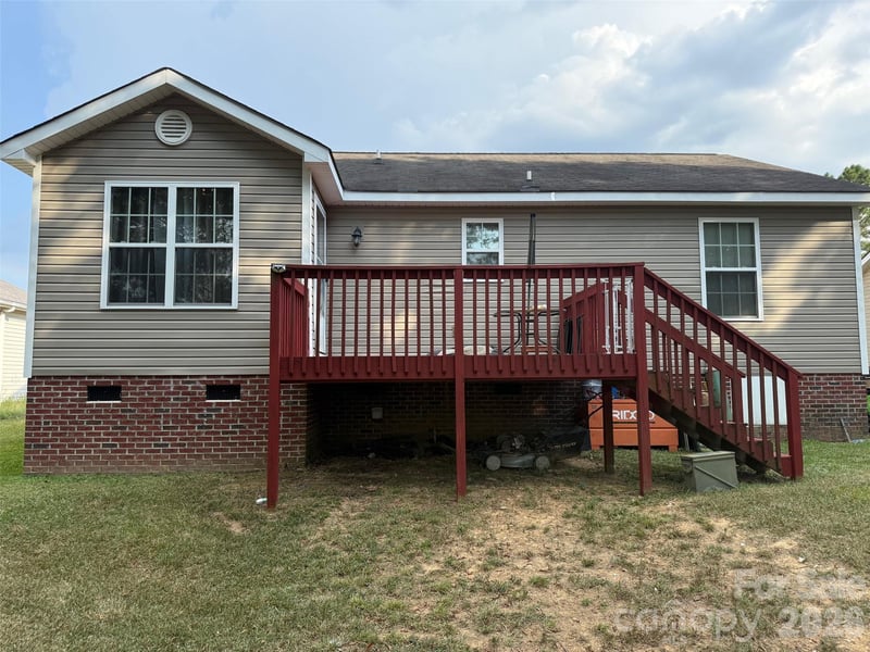 2051 E Park Dr, Lancaster, SC 29720