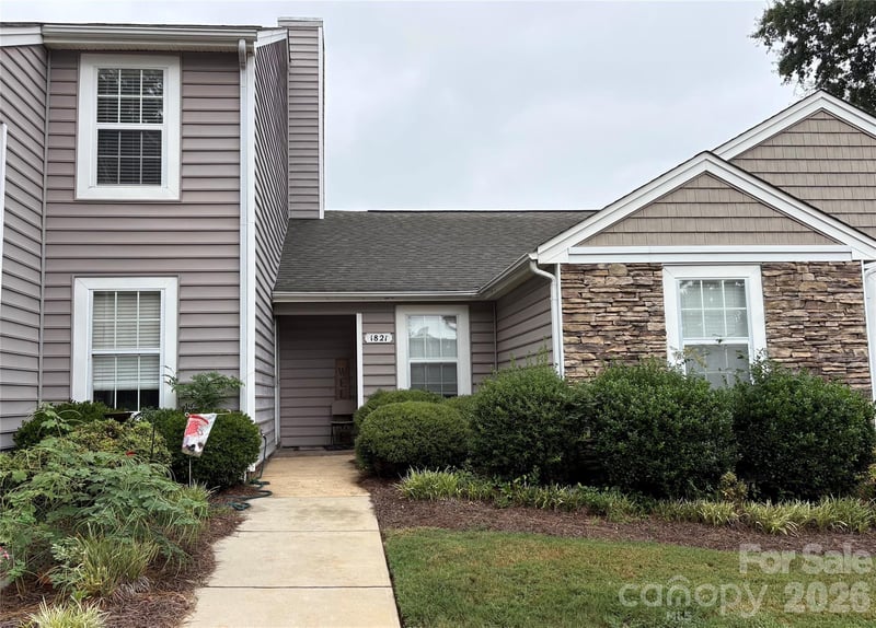 1821 Fairlawn Ct, Rock Hill, SC 29732