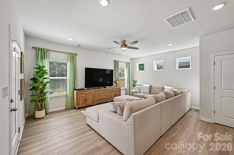 1213 Red River Dr, Salisbury, NC 28144