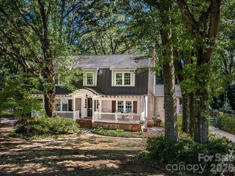 6607 Long Meadow Rd, Charlotte, NC 28210