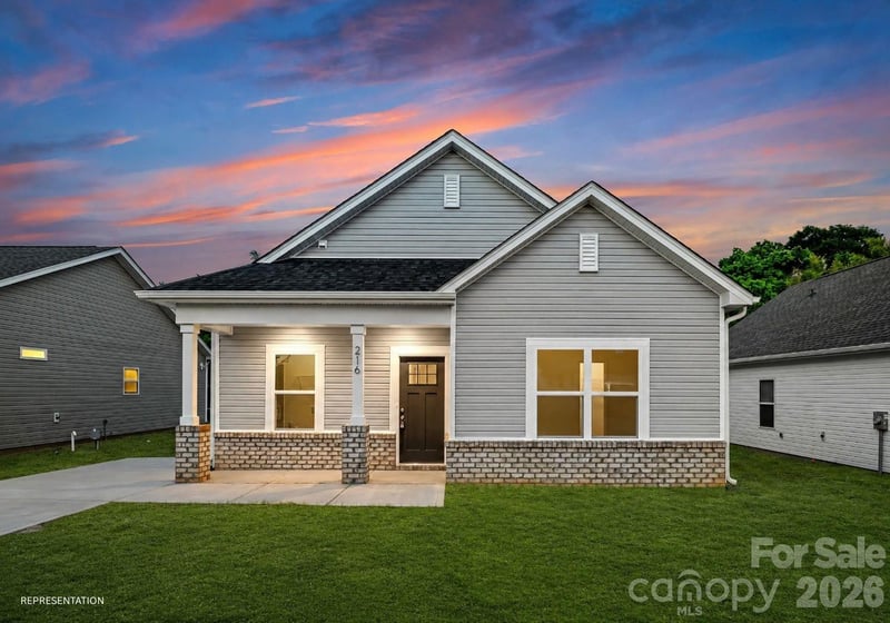 5721 Howard St, Charlotte, NC 28269