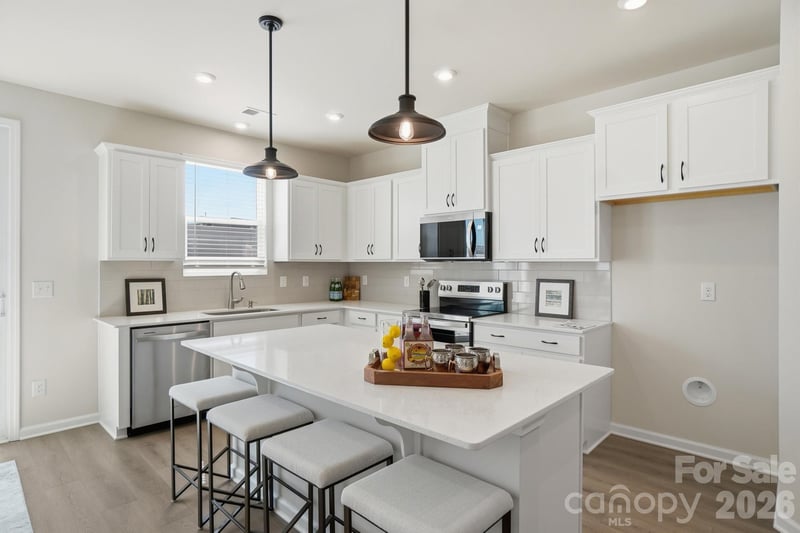 5222 Wyes Oak Ln, Charlotte, NC 28269