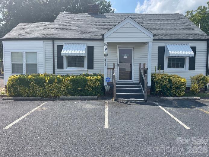 1670 Dale Earnhardt Blvd, Kannapolis, NC 28083