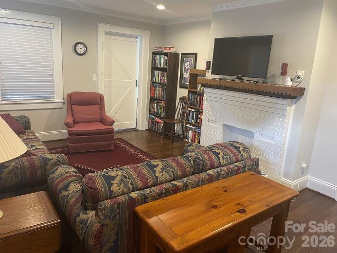 1670 Dale Earnhardt Blvd, Kannapolis, NC 28083