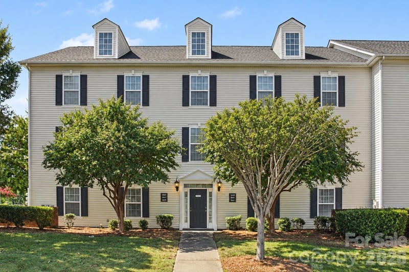 3845 Carl Parmer Dr, Harrisburg, NC 28075