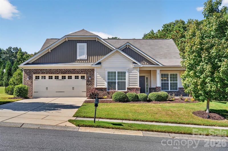 12910 Hunting Birds Ln, Charlotte, NC 28278