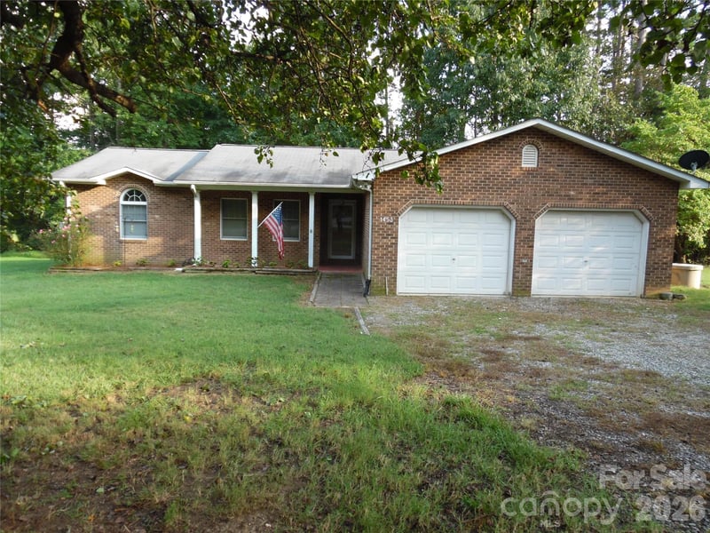 1453 Marshbrooke Ln, Catawba, NC 28609