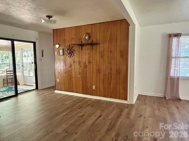 215 Norleon Ave, Hendersonville, NC 28791