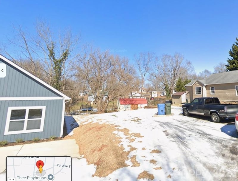 1554 7th Avenue Dr SW #2D, Hickory, NC 28602
