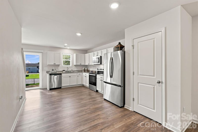 123 Villa Ln, Lincolnton, NC 28092
