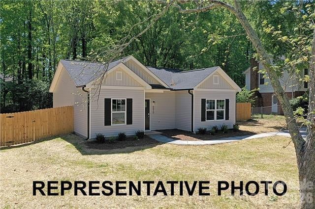 1422 Johnston St, Gastonia, NC 28054