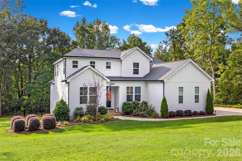 1061 Kendrick Rd, Clover, SC 29710