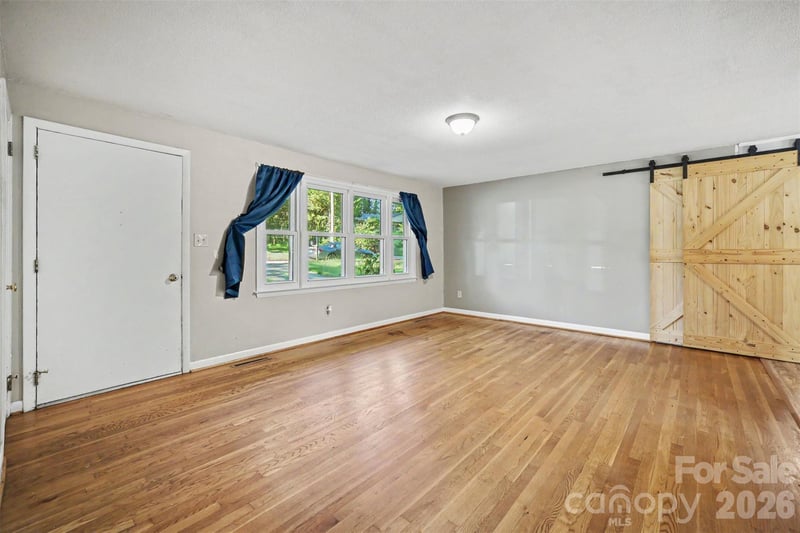 623 Westside Dr, Newton, NC 28658