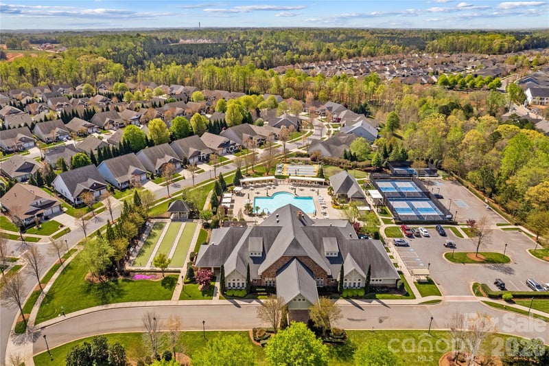 18114 Ebenezer Dr, Cornelius, NC 28031