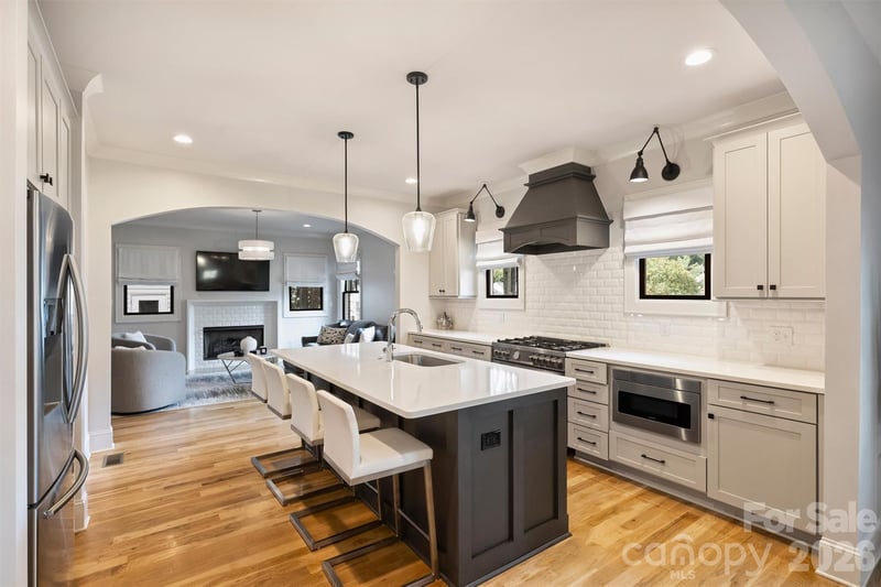 1514 Kensington Dr, Charlotte, NC 28205