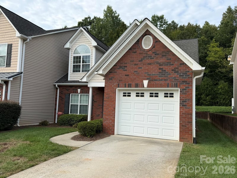 4746 Braxton Gate Ln #8, Hickory, NC 28602