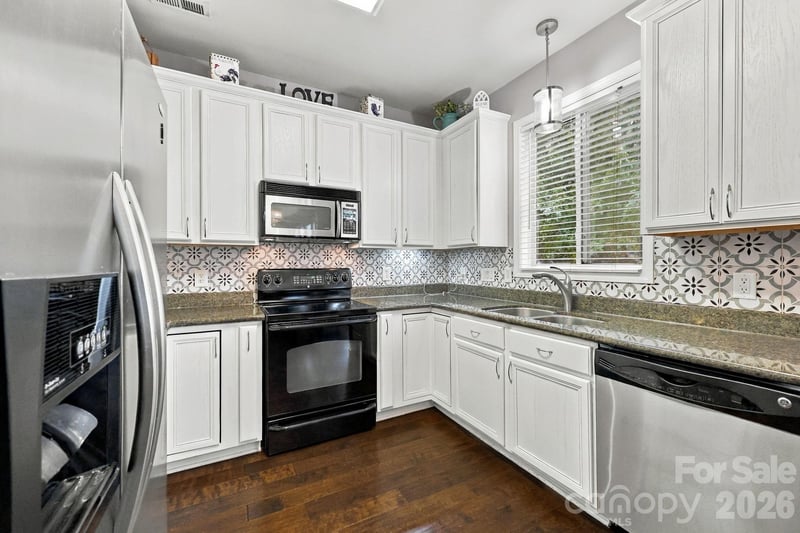 1913 Wilburn Park Ln NW, Charlotte, NC 28269