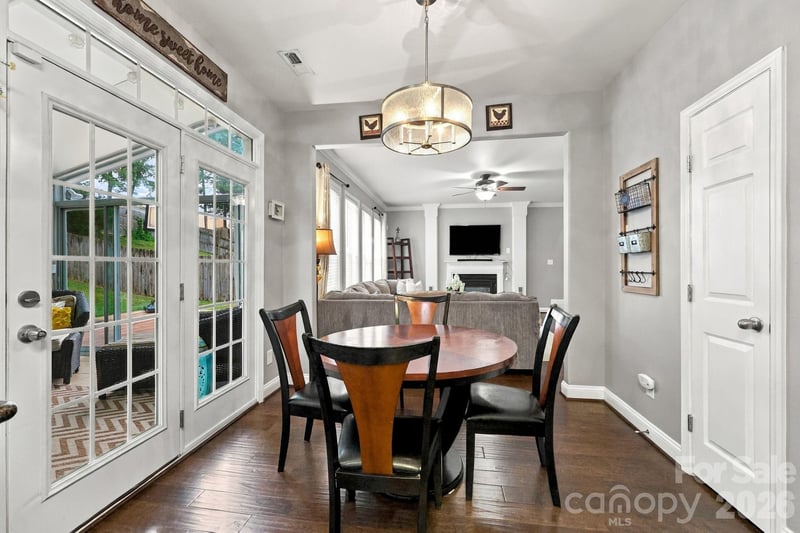 1913 Wilburn Park Ln NW, Charlotte, NC 28269