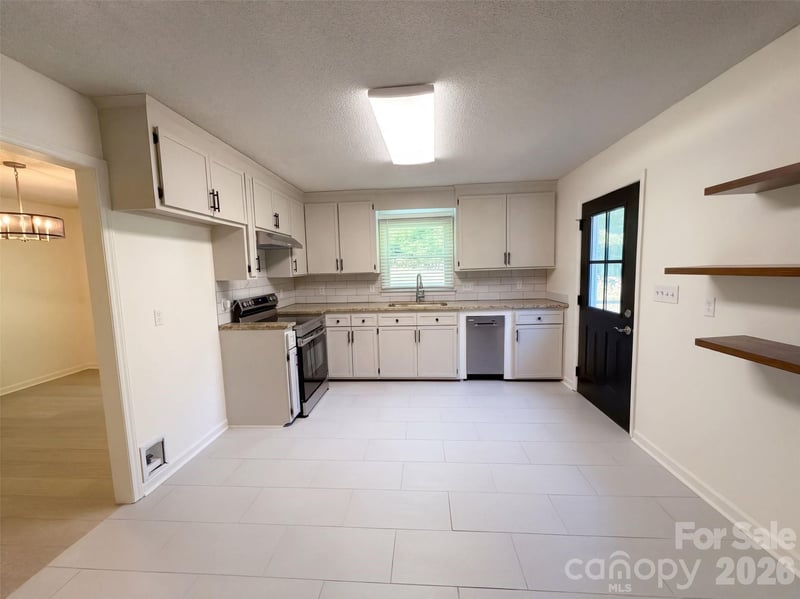 670 Mount Pleasant Rd W, Mount Pleasant, NC 28124