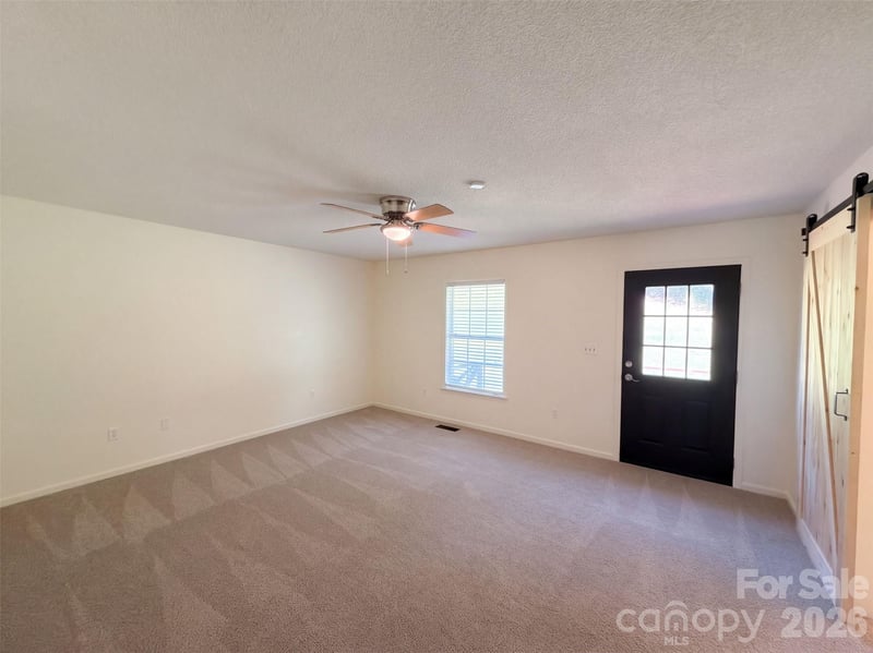 670 Mount Pleasant Rd W, Mount Pleasant, NC 28124