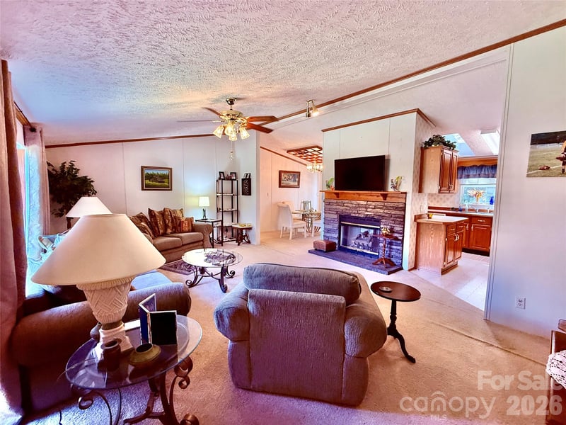 878 GW G W Whitmire Rd, Rosman, NC 28772