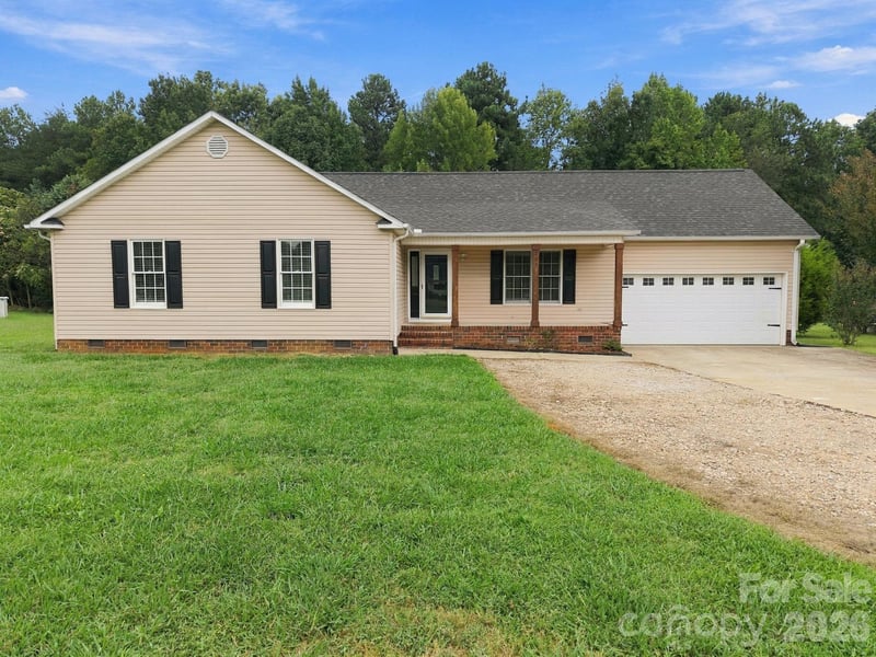205 Sunrise Ridge Dr, Salisbury, NC 28146