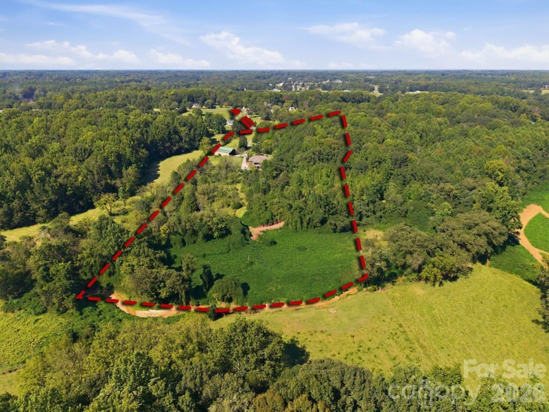 1086 Shinnville Rd, Cleveland, NC 27013