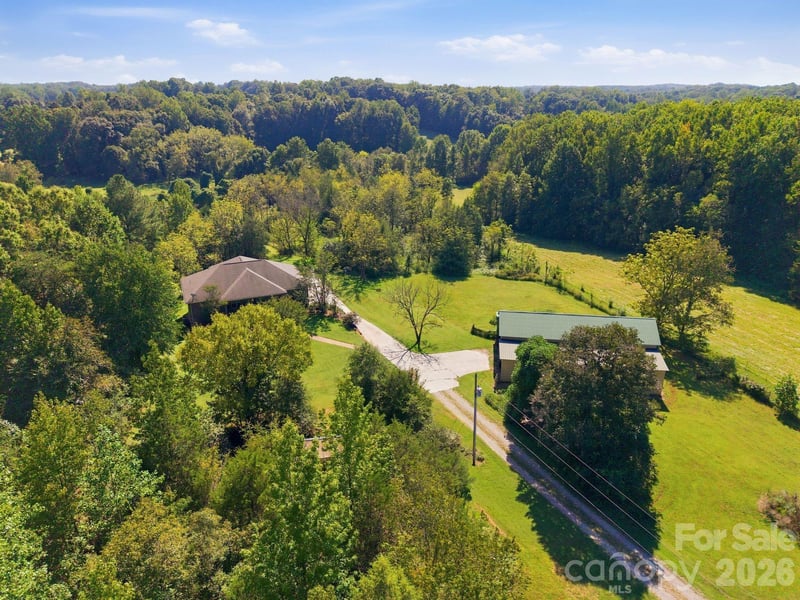 1086 Shinnville Rd, Cleveland, NC 27013